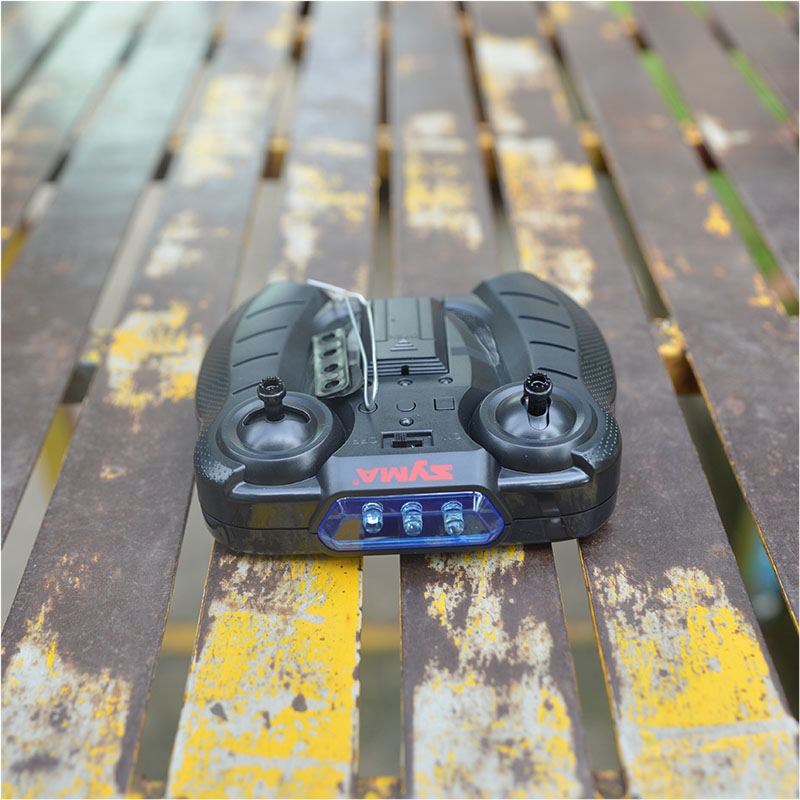 Máy bay điều khiển từ xa SYMA W25