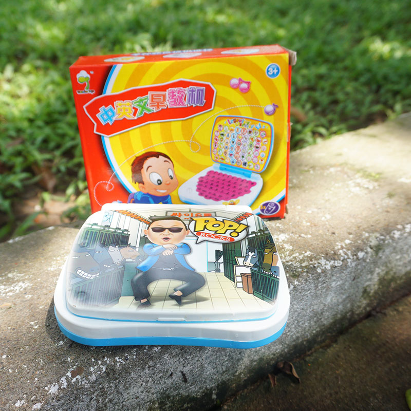 Laptop mini học tiếng anh thông minh NB Kid 525