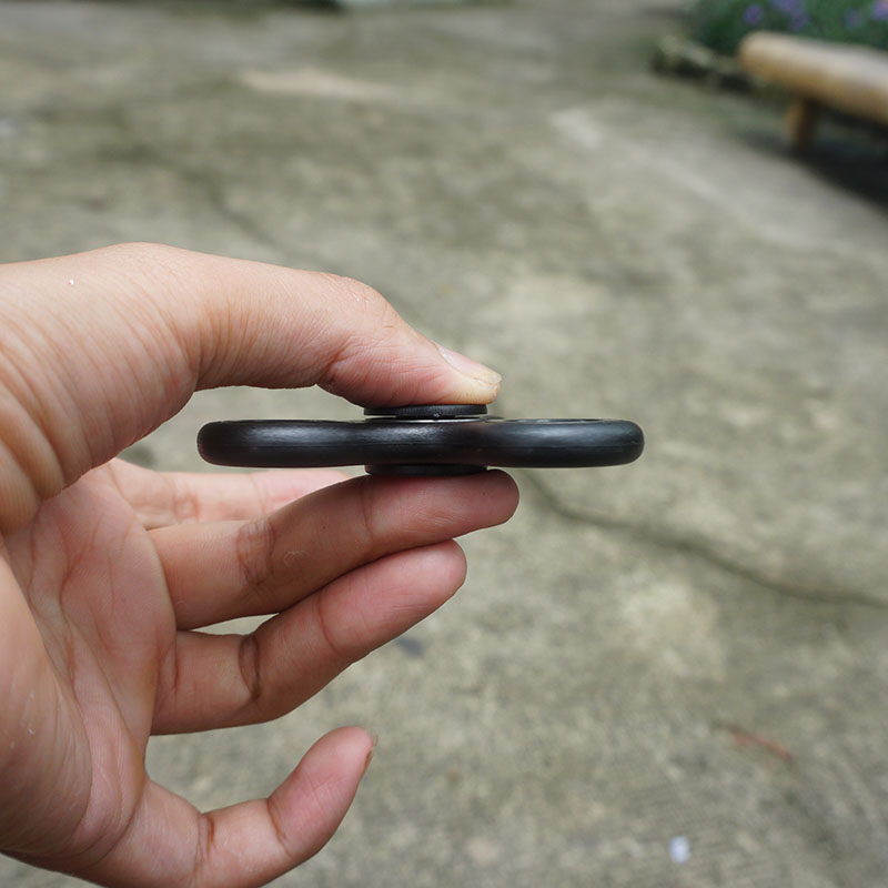 Con quay 3 cánh Fidget Spinner