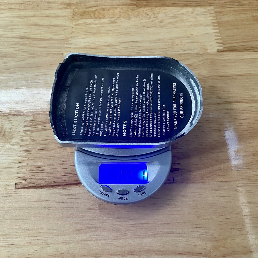 Cân cầm tay cân trang sức nhỏ Diamond A04 có độ chính xác cao 0.01g đến 200g