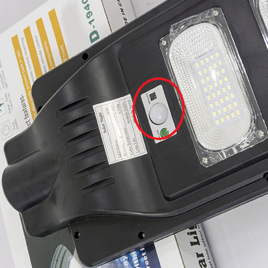 Đèn năng lượng mặt trời JD-1960A