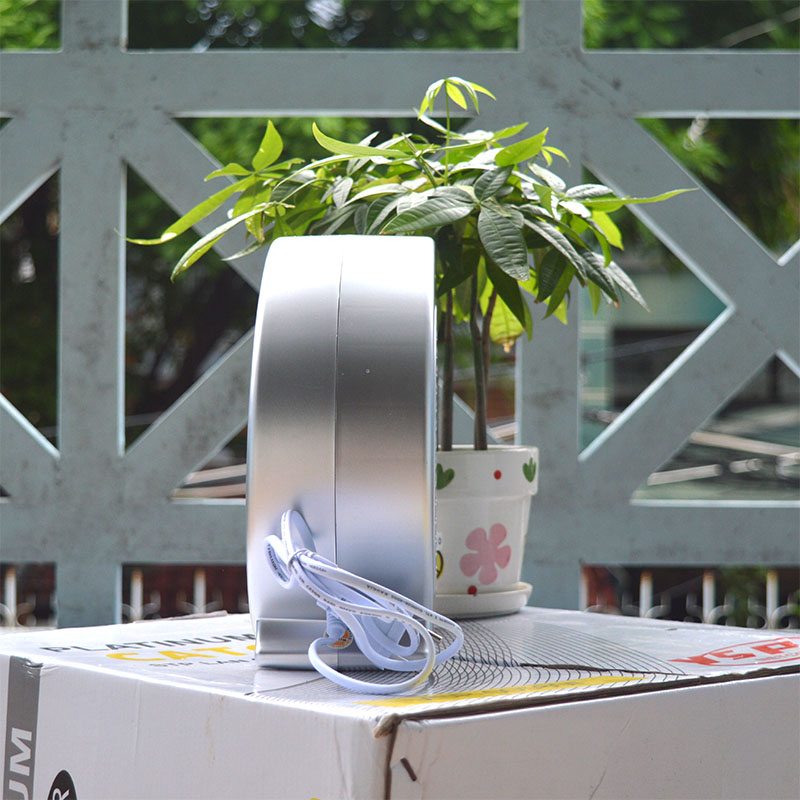 Đèn diệt muỗi cao cấp Comet CM089