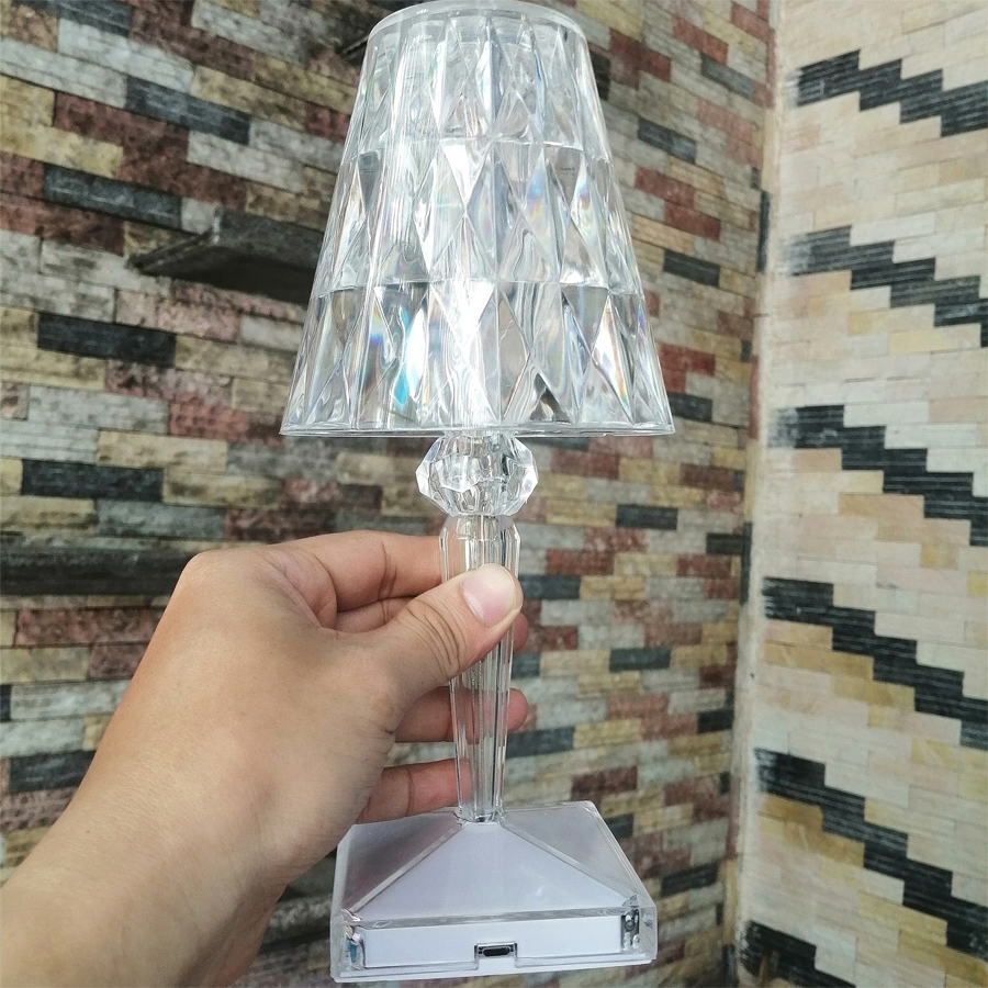 Đèn Trang Trí Trắng