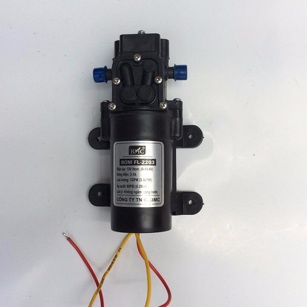 Máy bơm nước mini tăng áp BMC FL2203 12V - Công suất 42W không tự ngắt