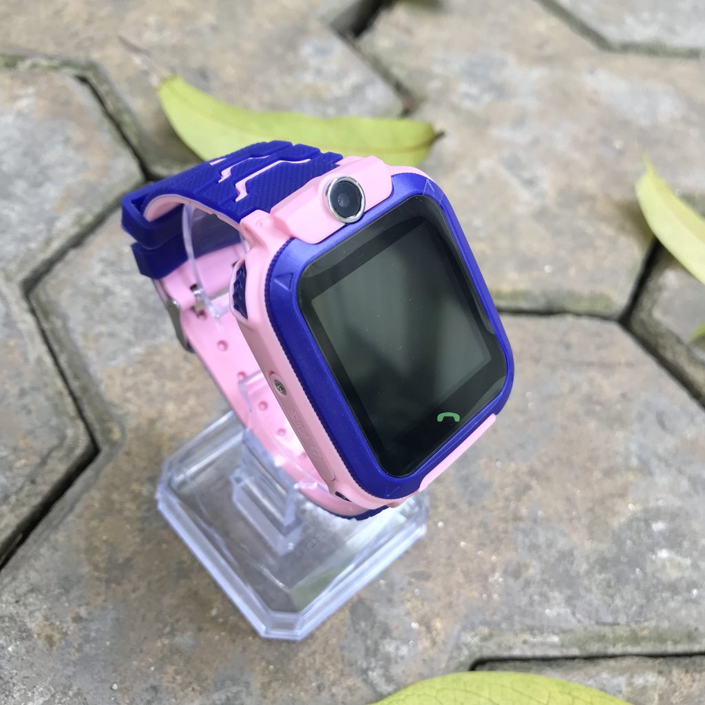 Đồng hồ định vị trẻ em KW28