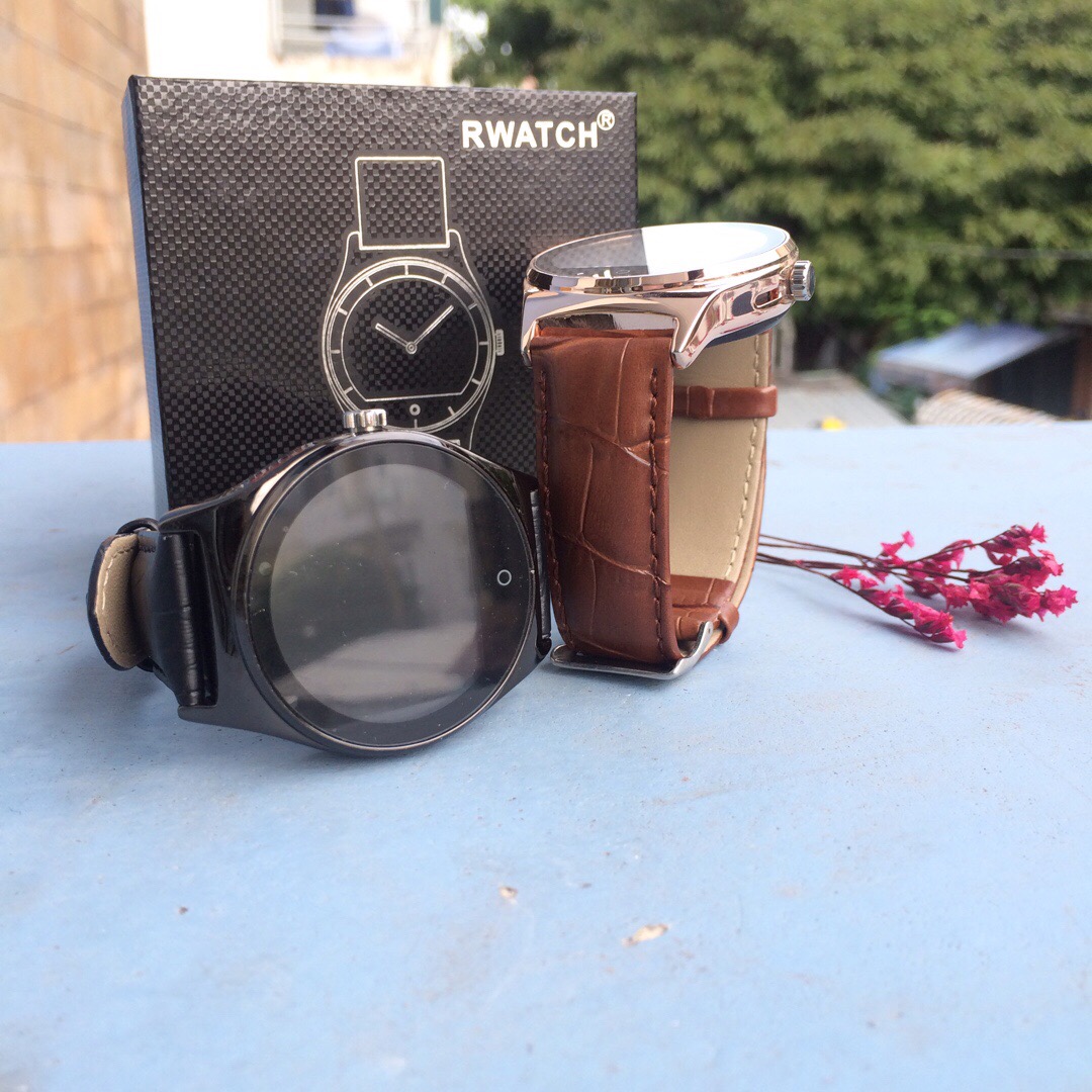 Đồng hồ thông minh R11 - Thiết kế mỏng ấn tượng theo dõi sức khỏe