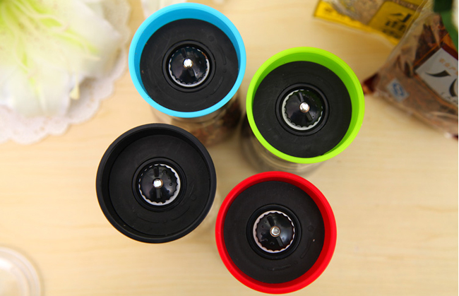 Dụng cụ đựng và xay tiêu cầm tay đa năng TT6606