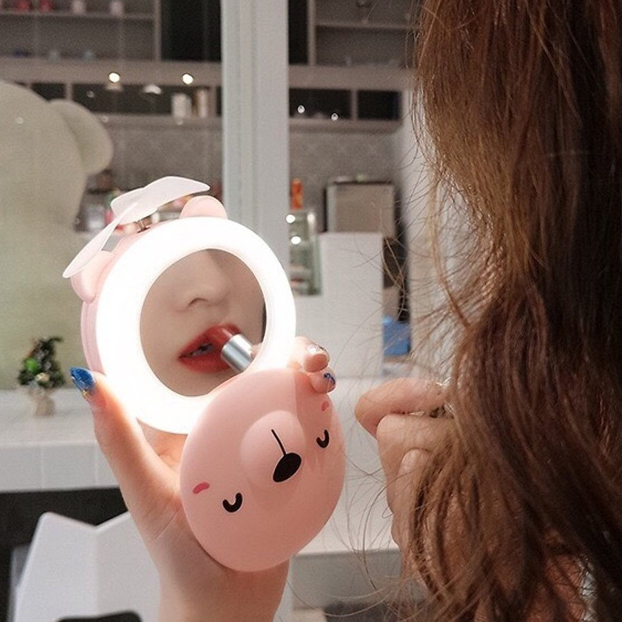 Quạt cầm tay mini 3 IN 1 Tiktok kiêm gương soi led heo dễ thương