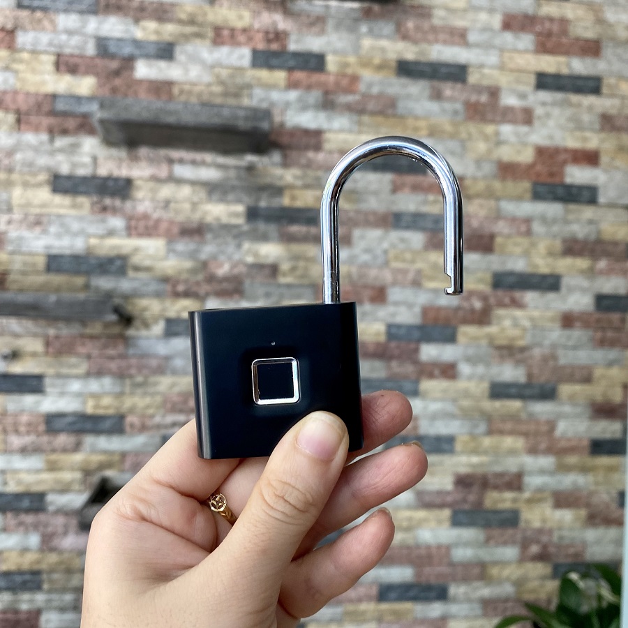 Ổ Khóa vân tay 608 chống thấm nước IP65 khóa cửa hành lý tiện lợi