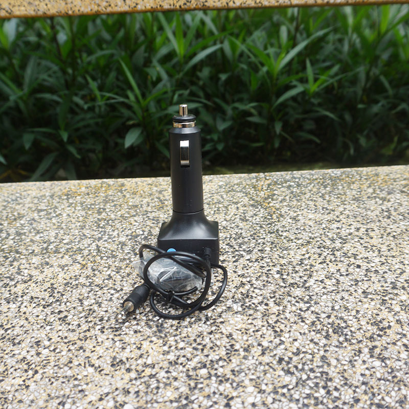 Cốc sạc xe hơi Buffalo BSFM15BK