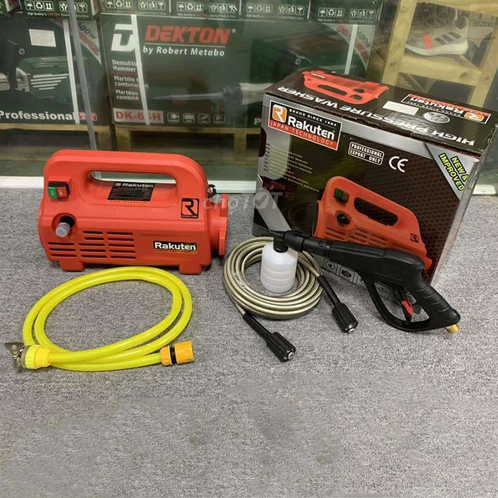 Bơm rửa xe tăng áp Rakuten 2300W - 120 Bar 7L/Phút kèm bình bọt tuyết