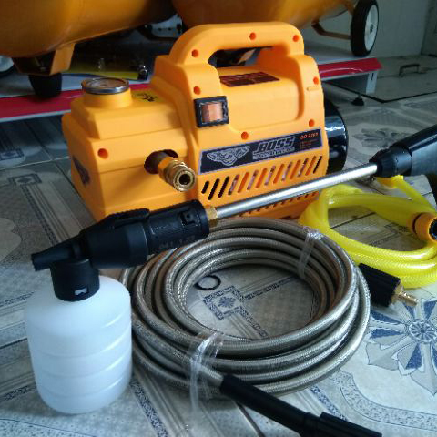 Máy xịt rửa xe áp lực cao BOSS 2300W - Tặng kèm bình tạo bọt tuyết