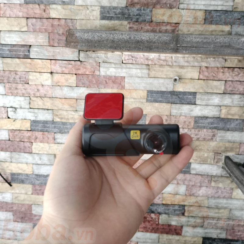 Camera hành trình ô tô Q3 kết nối qua app