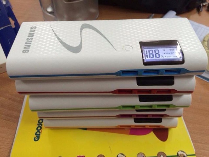 Pin sạc dự phòng SS 30.000MAH LCD