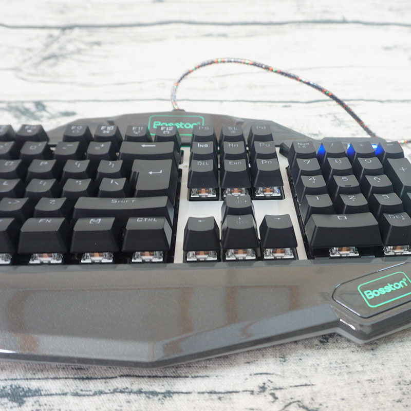 Bàn phím cơ Bosston 915 LED - Gaming Gear bán để tay ấn tượng