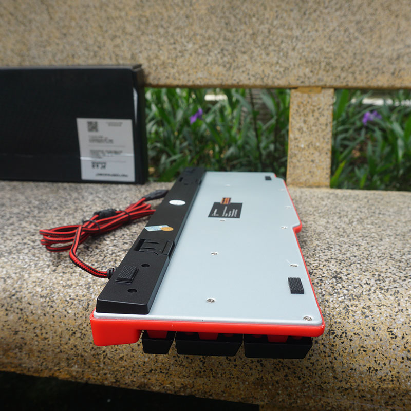 Bàn phím giả cơ chuyên game Motospeed K68