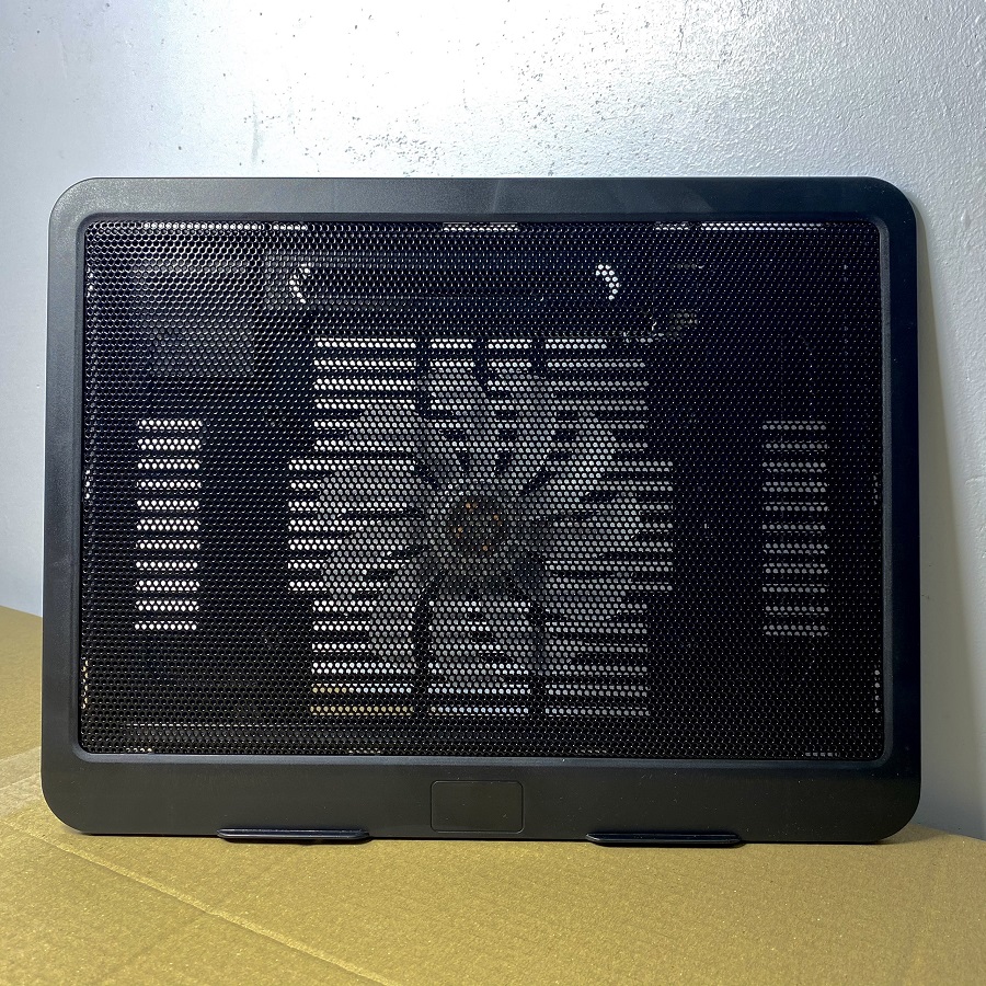 Đế tản nhiệt cho Laptop Cooler N19 - Một quạt lớn có kết nối USB