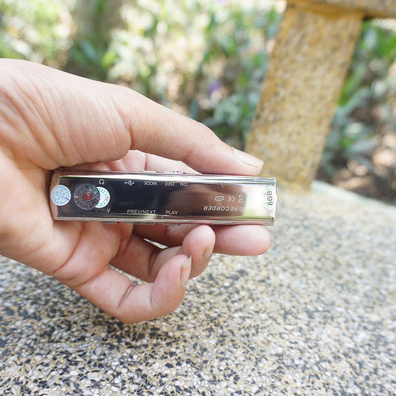 Máy ghi âm mini E80 ( Bộ nhớ trong 8GB ) - Ghi âm phím nóng