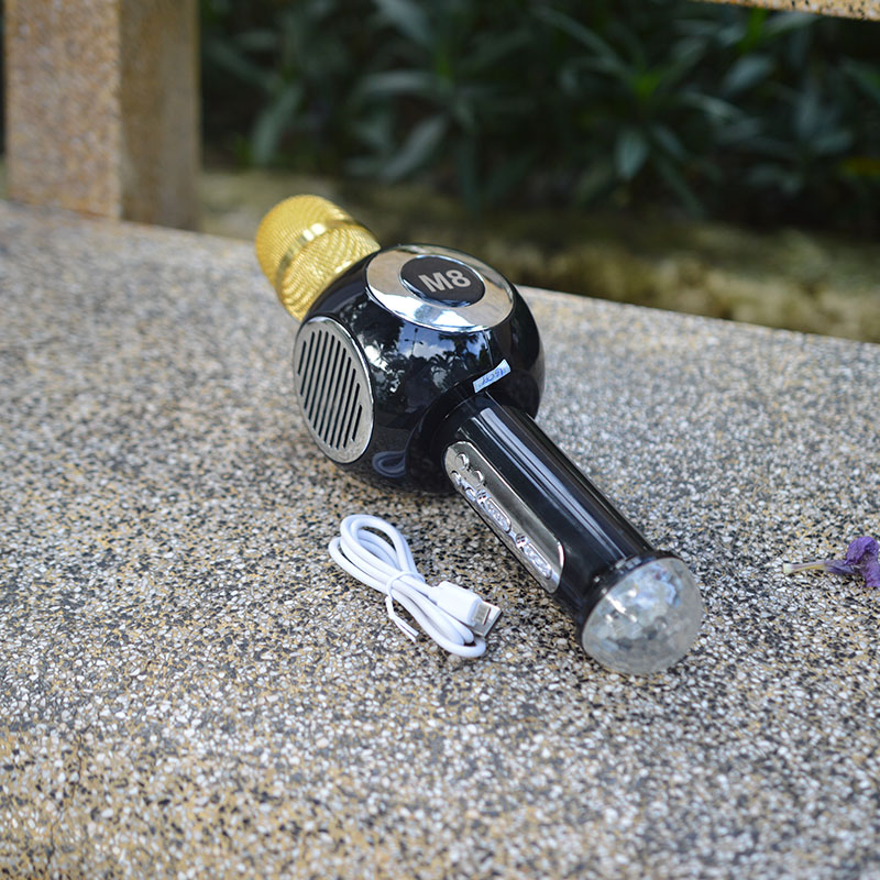 Micro Bluetooth Karaoke M8 - Tích hợp đèn Led Vũ Trường