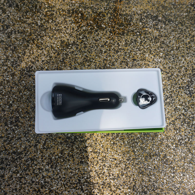 Tai nghe bluetooth trên ôtô cao cấp Roman R6000 chính hãng