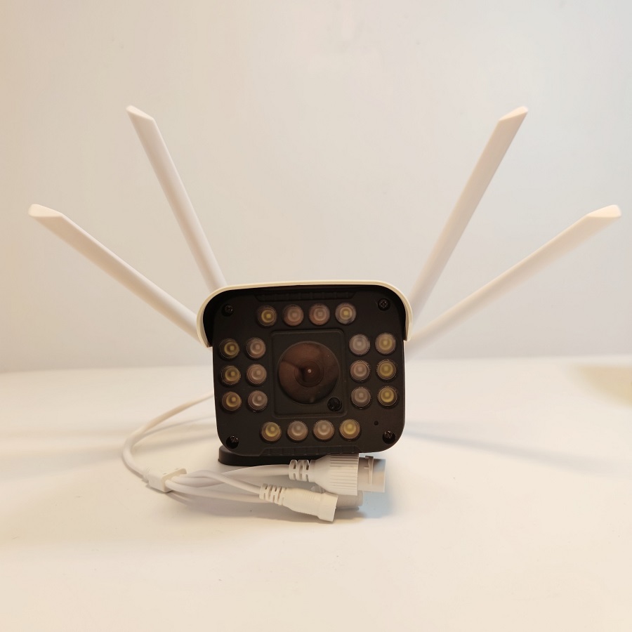 Camera Wifi Yoosee D20s  - Ngoài trời xoay được