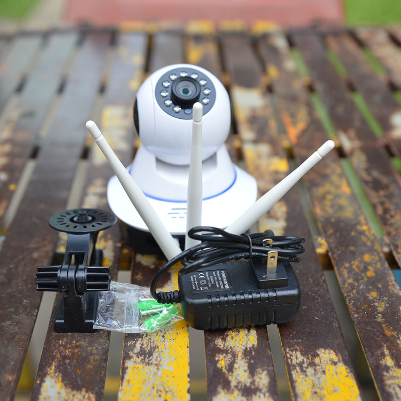 Camera chống trộm báo qua điện thoại Yoosee 3 râu