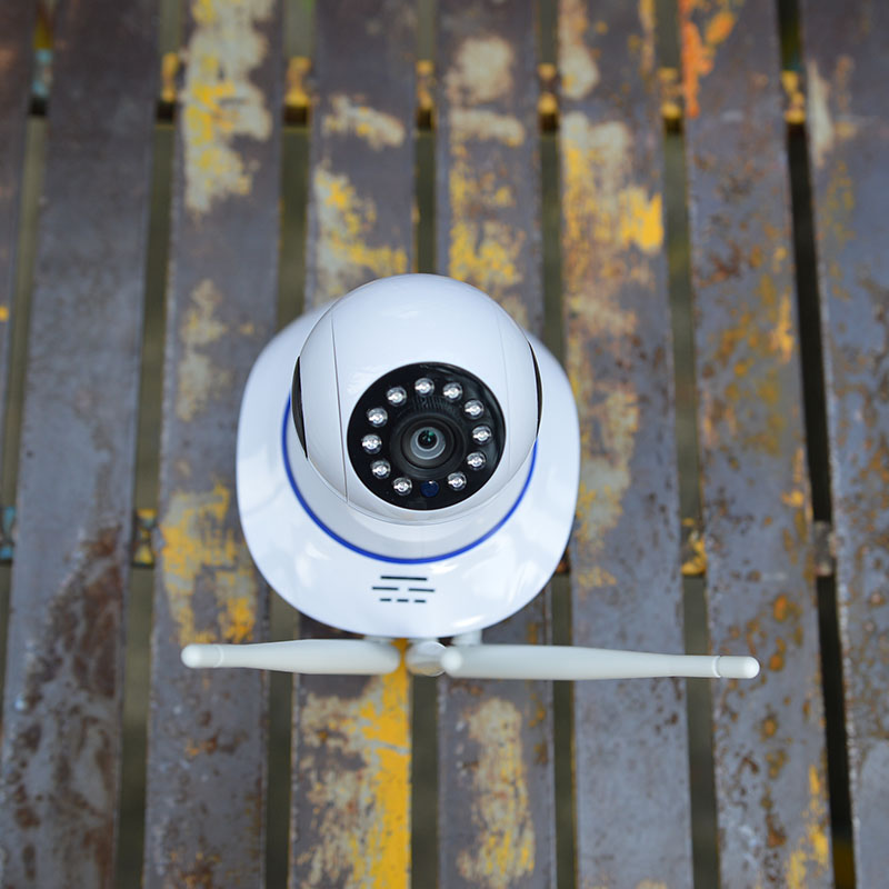 Camera chống trộm báo qua điện thoại Yoosee 3 râu