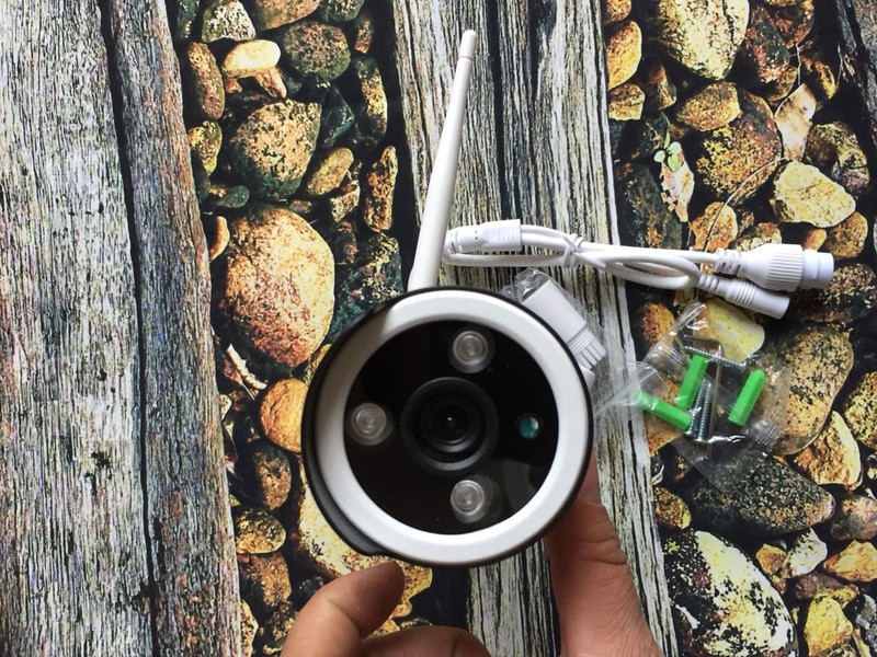 camera ngoài trời có đàm thoại 2 chiều yoosee 016