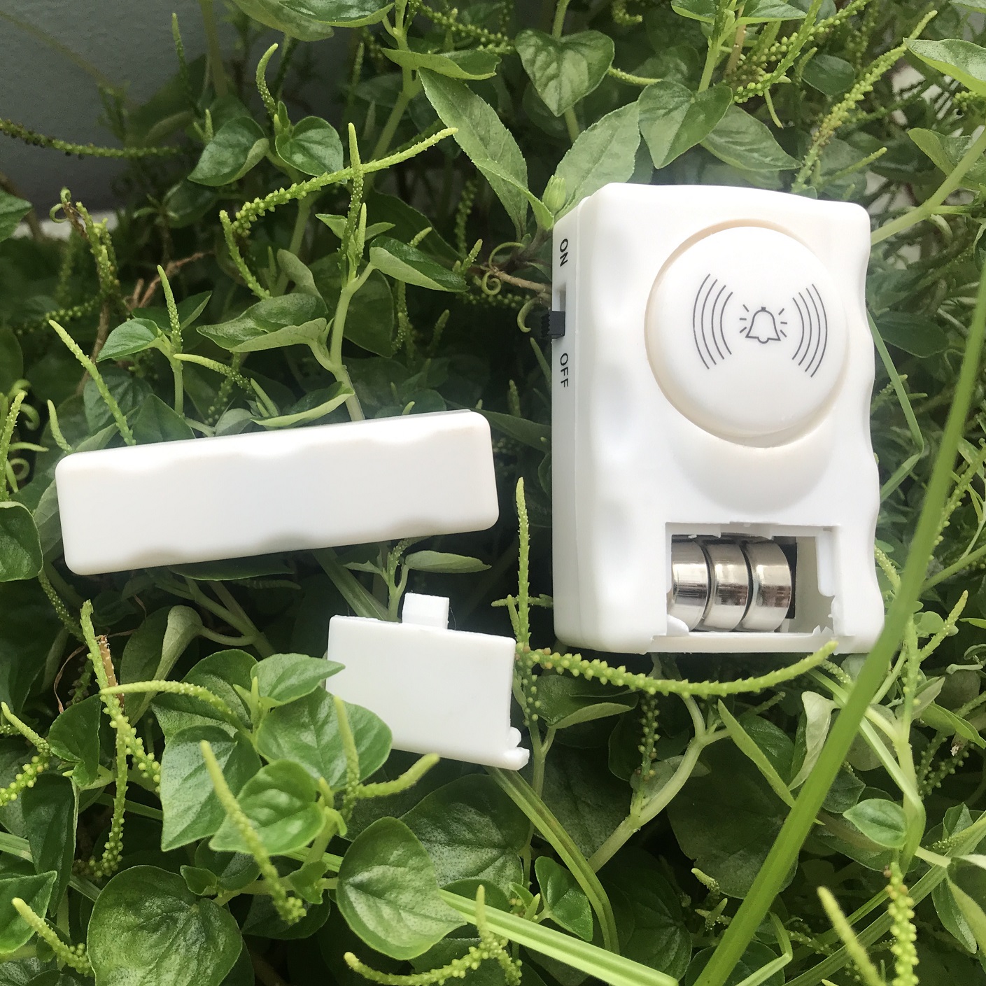 Bộ chuông báo động chống trộm tách cửa HOMELUS MC06 - Không dây