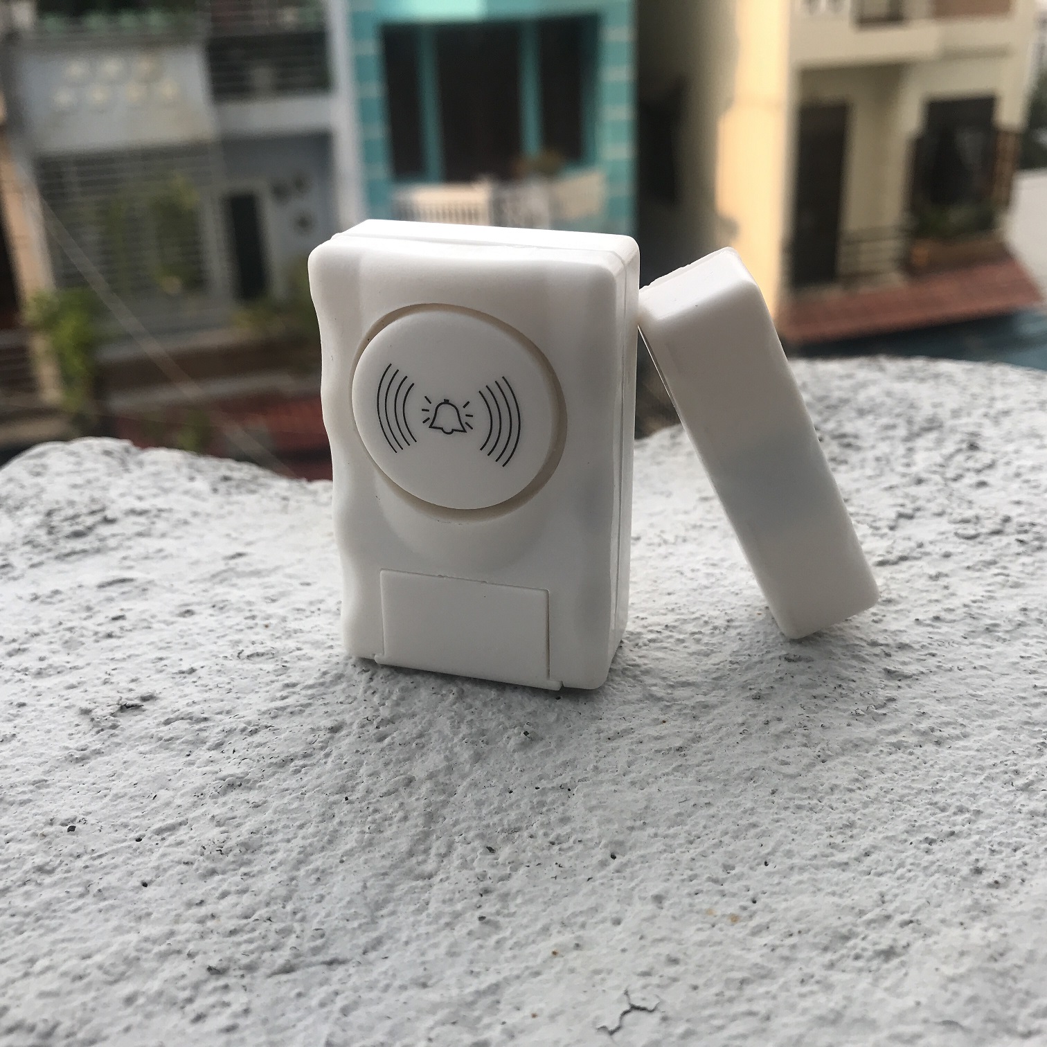 Bộ chuông báo động chống trộm tách cửa HOMELUS MC06 - Không dây