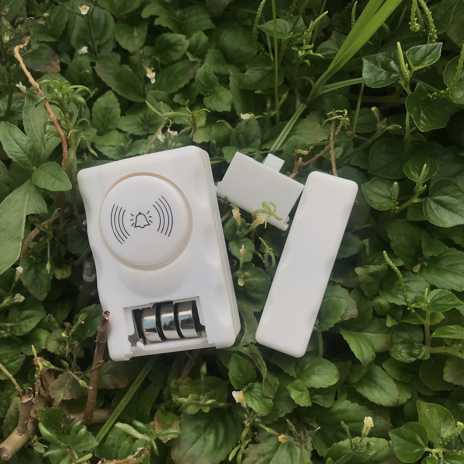 Bộ chuông báo động chống trộm tách cửa HOMELUS MC06 - Không dây