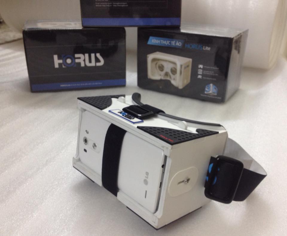 Kính thực tế ảo Horus