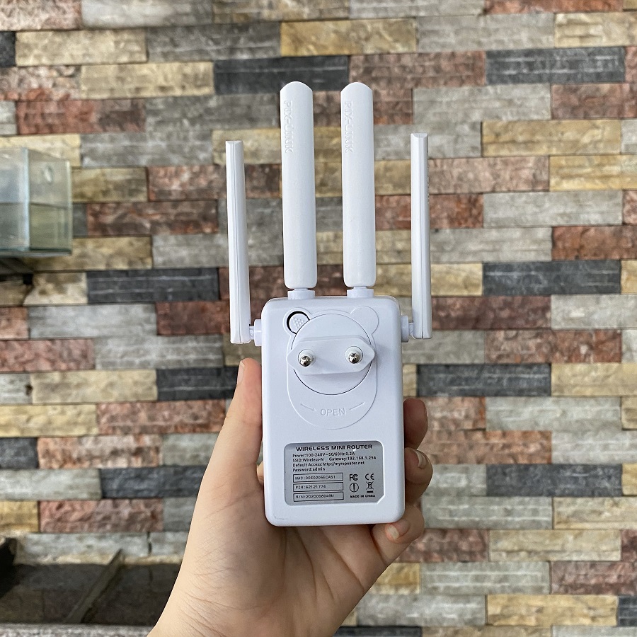 Thiết bị kích sóng wifi PIX-LINK 4 ăng ten LV-WR09