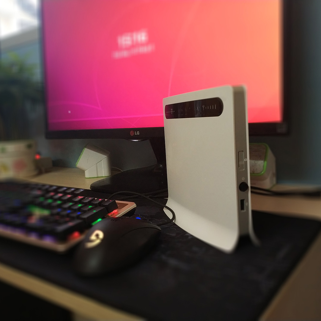 Bộ phát wifi 4G Huawei B593U-12/S nhà máy đã ngừng sản xuất năm 2015 - hiện có Bộ phát wifi Huawei B311S bản nâng cấp