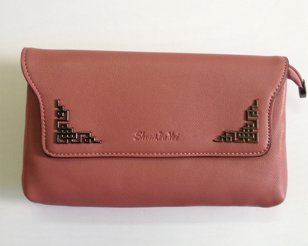 Ví cầm tay kiểu dáng Hàn Quốc