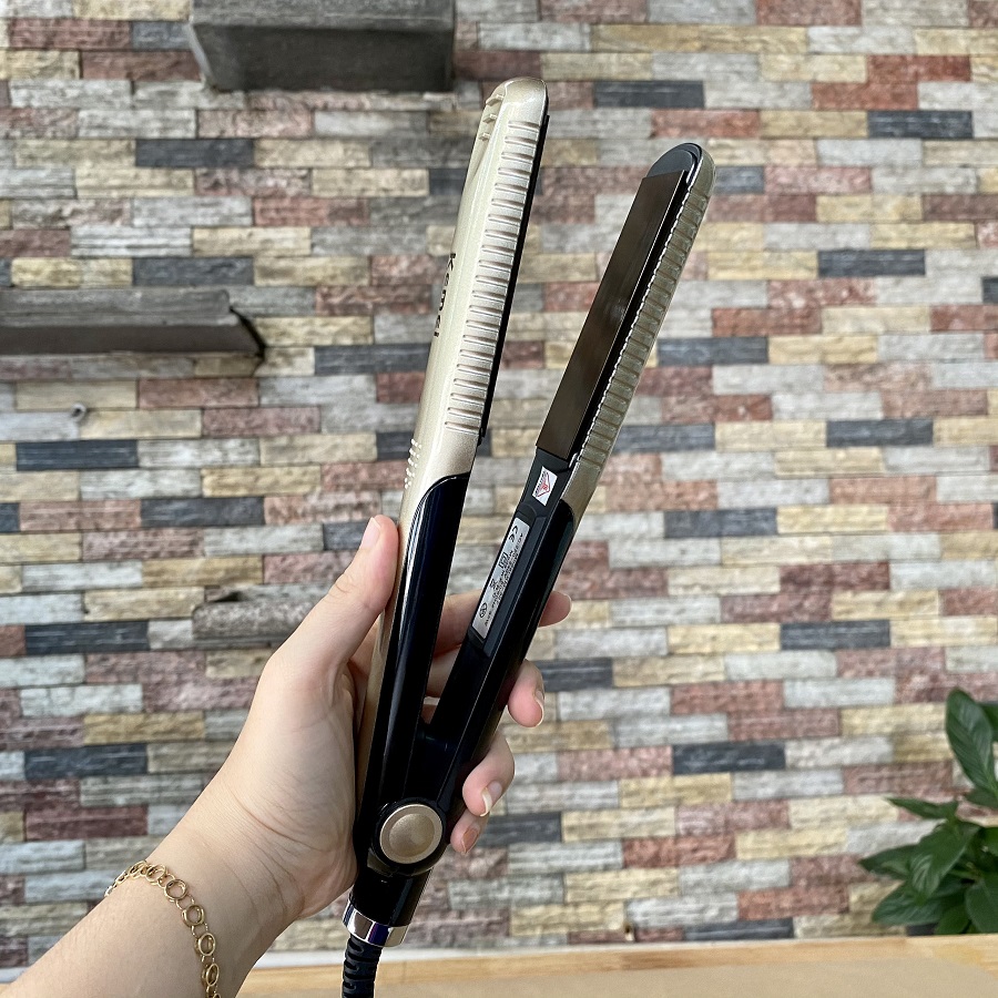 Máy duỗi tóc kemei KM 327