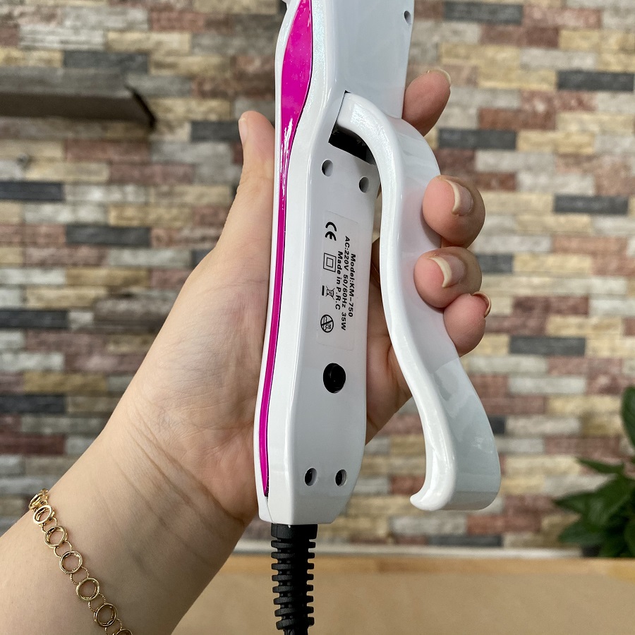 Máy duỗi tóc kemei KM 750