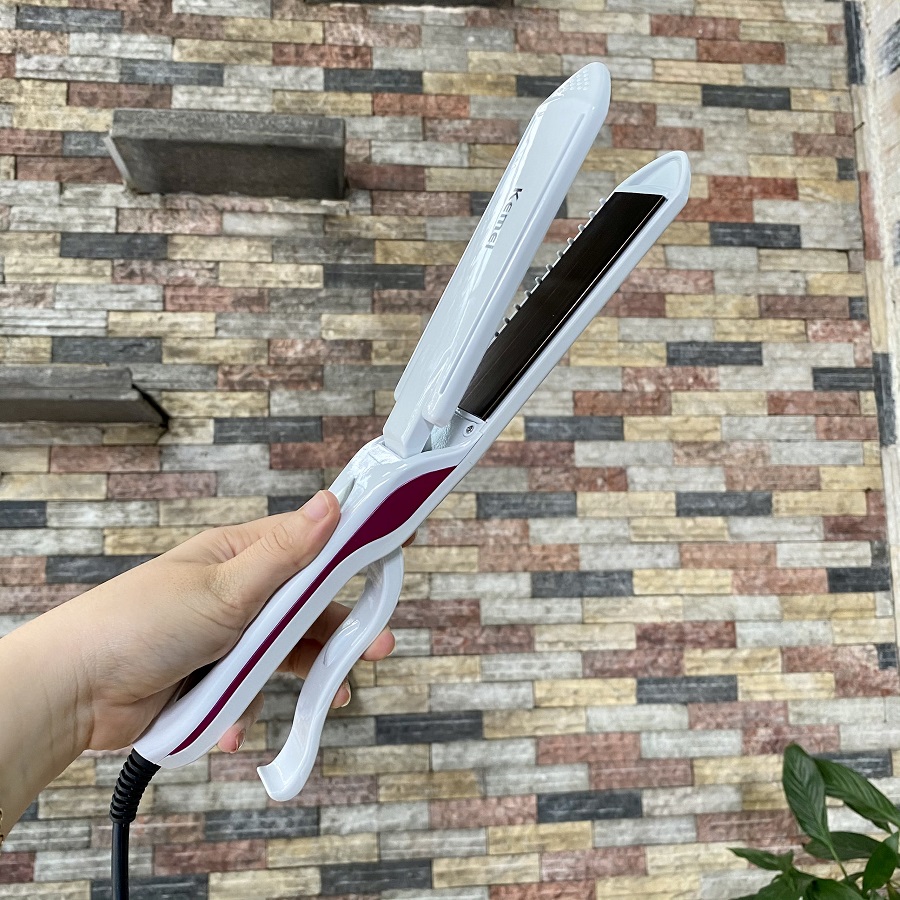 Máy duỗi tóc kemei KM 750