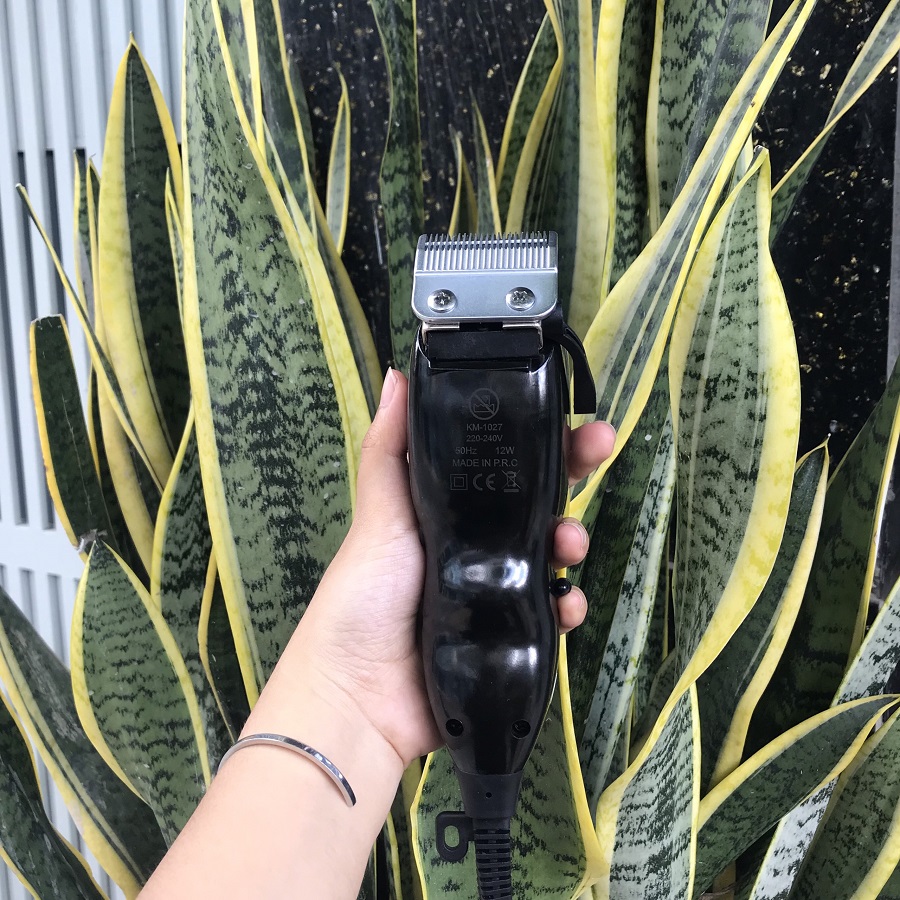 Bô tông đơ có dây Kemei KM-1027 Lưỡi thép carbon siêu bén