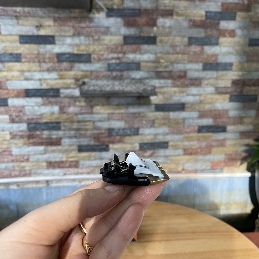 Lưỡi tông đơ bằng sứ