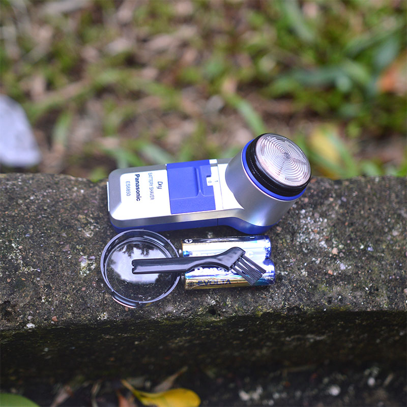 Máy cạo râu  Panasonic ES6850 kèm 2 pin (BH 24 Tháng)