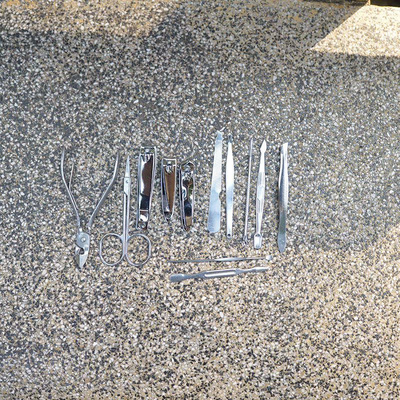 Bộ dụng cụ làm móng 12 món lớn