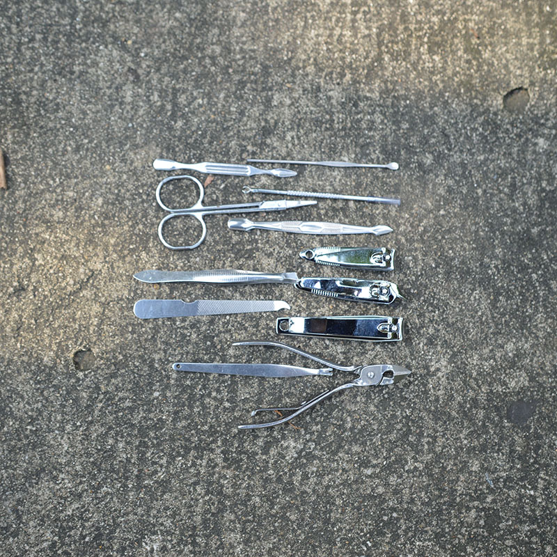 Bộ dụng cụ làm móng 12 món lớn