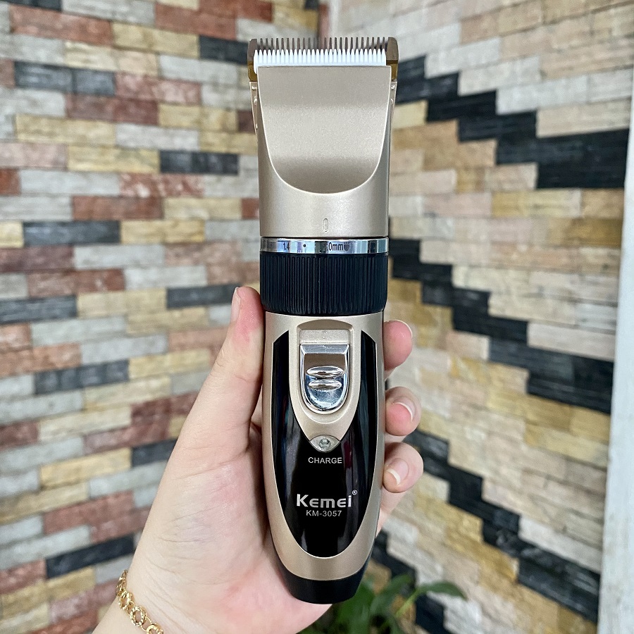 Tông đơ cắt tóc Kemei 3057 lưỡi sứ - Tặng kèm 2 pin
