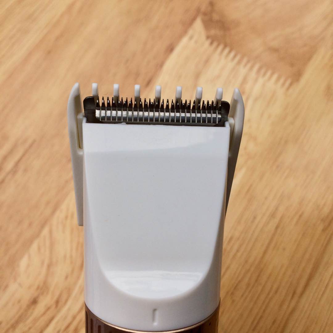 Tông đơ cắt tóc trẻ em Kemei 9020