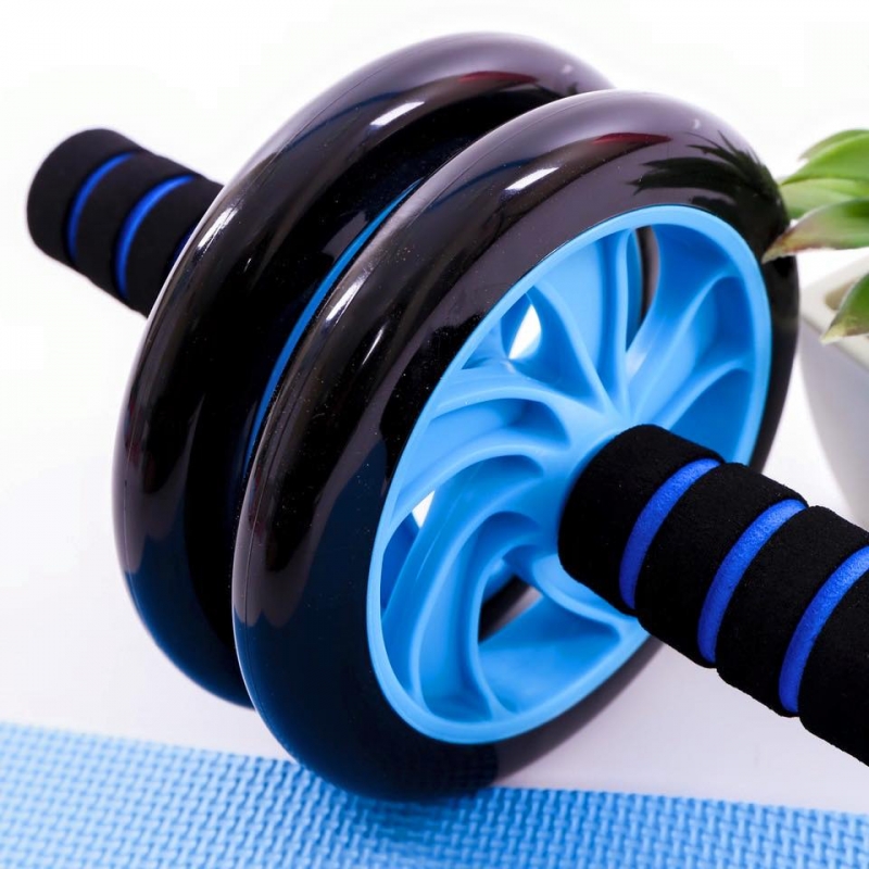 Bánh xe tập cơ bụng