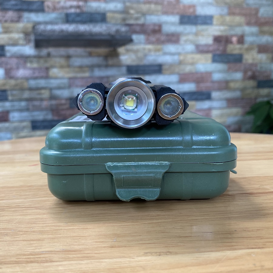 Đèn pin 3 đầu siêu sáng