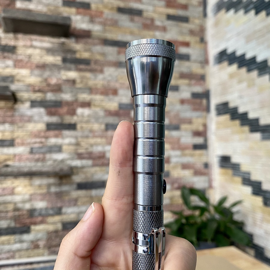 Đèn pin nam châm linh hoạt sửa chữa soi ốc vít kiểm tra máy móc