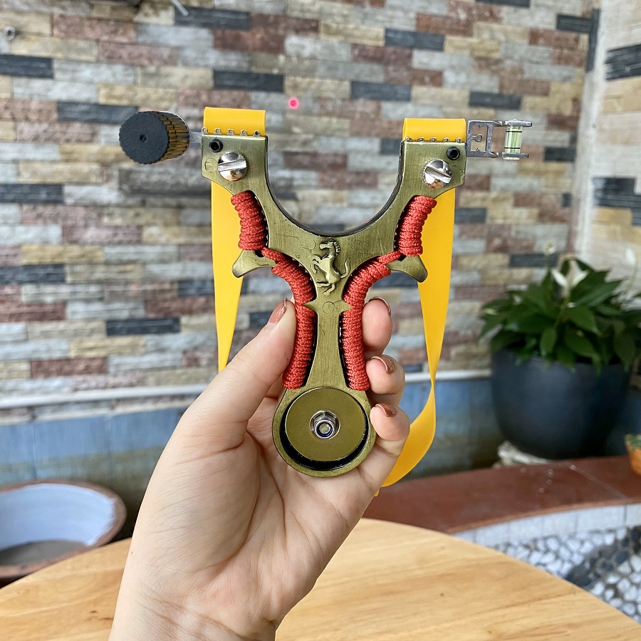 Ná súng cao su Hình Ngựa có laze