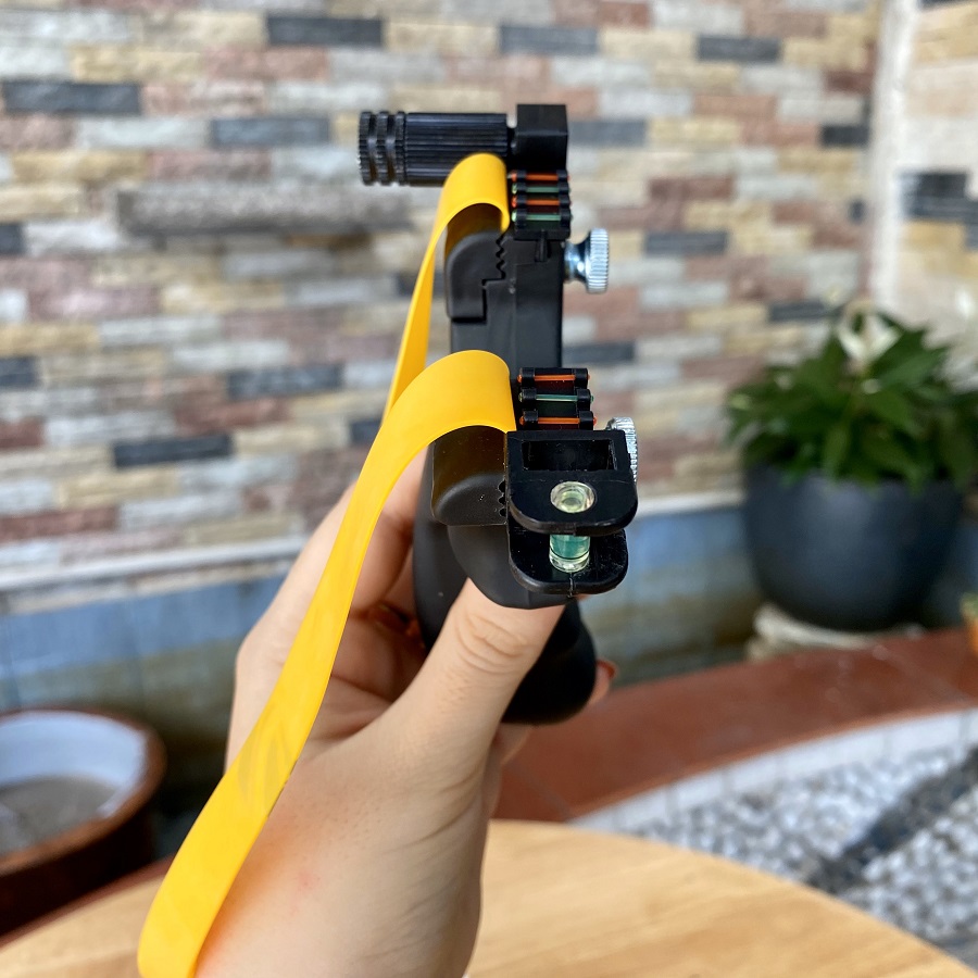 Ná súng cao su nhựa đen ABS có laze